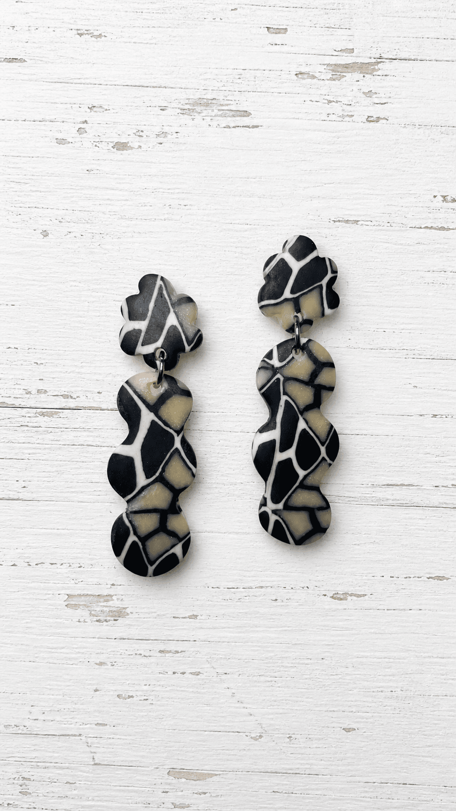 Nyx Sal y Pimienta Earrings