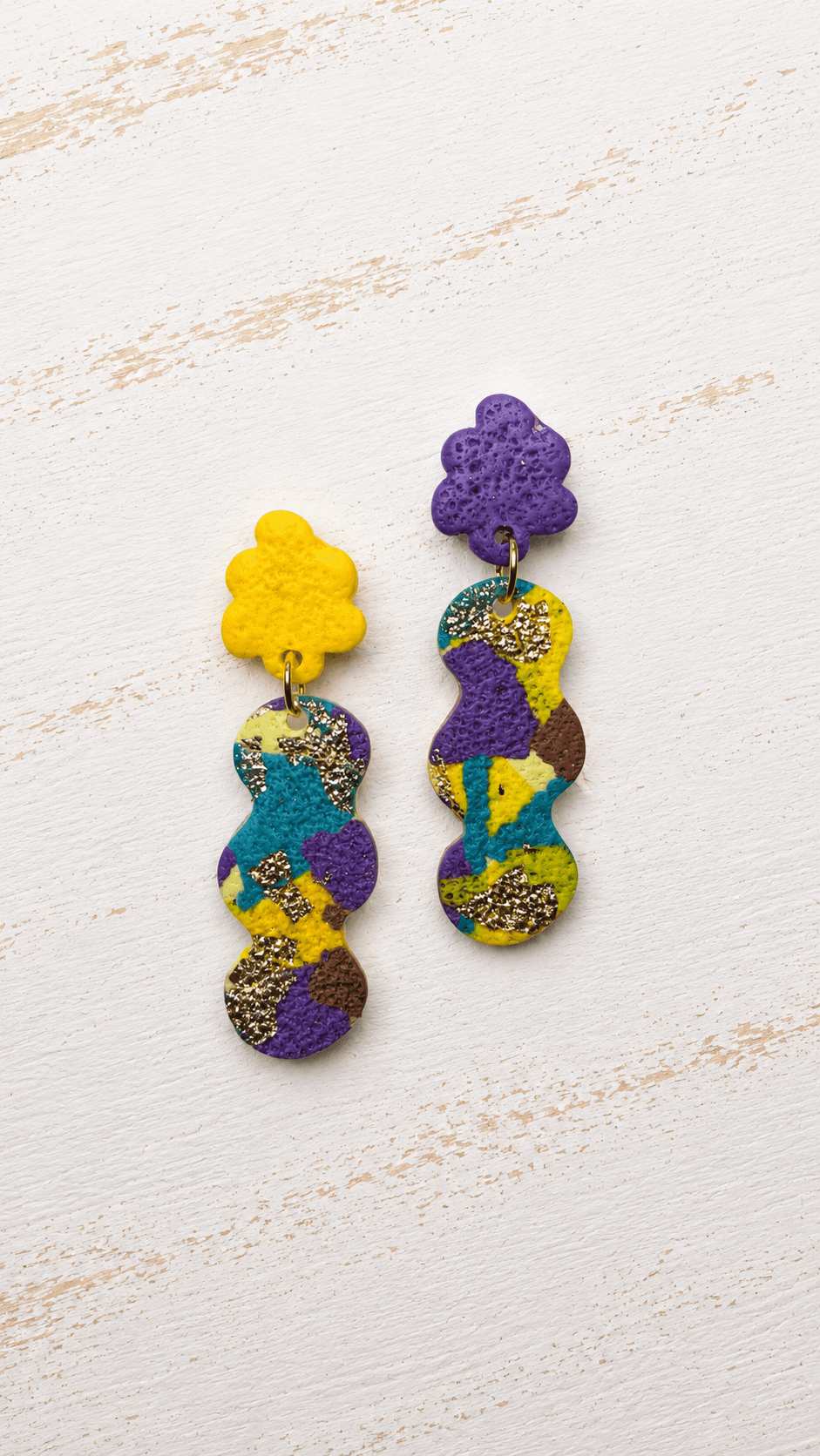 Nyx Mosaic Mood Earrings
